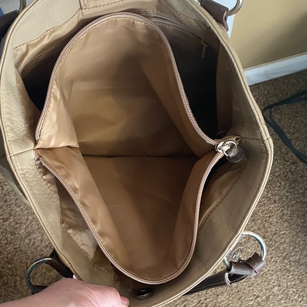 Kim Rogers Beige and Dark Brown Shoulder Bag - Picture 6 of 6